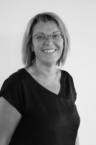 Carine DE FREMERY